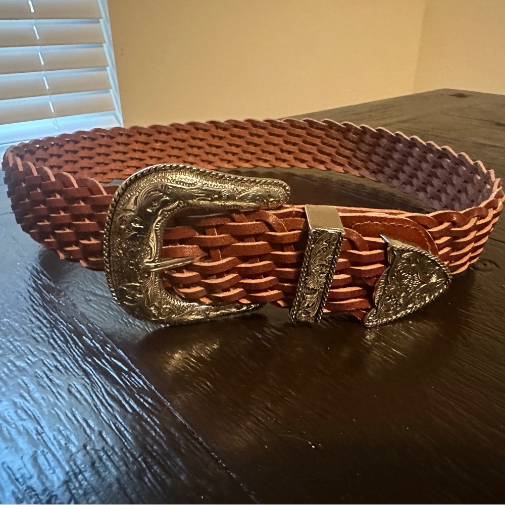 Express woven western style belt